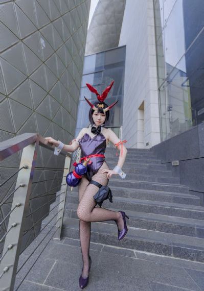 张语昕走秀视频_手机免费播放动漫