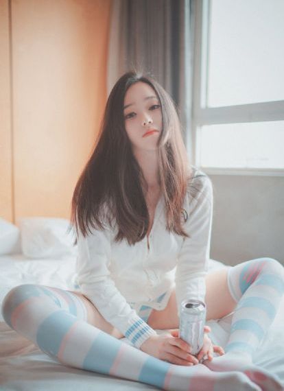 把腿抬起来就不痛了h_DVD免费全集观看