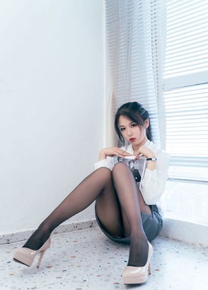 贵妃躺椅美人榻太妃沙发_BD韩语日本电影免费